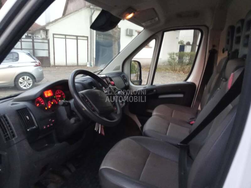 Peugeot Boxer 