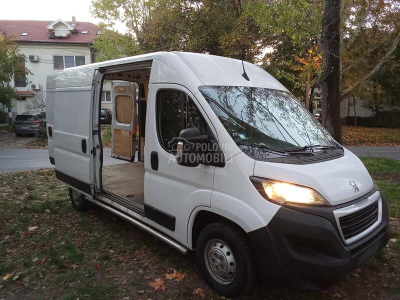 Peugeot Boxer 