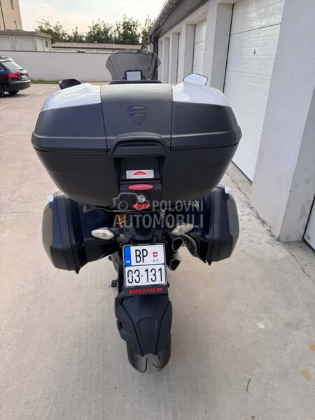 Ducati MULTISTRADA 1200S