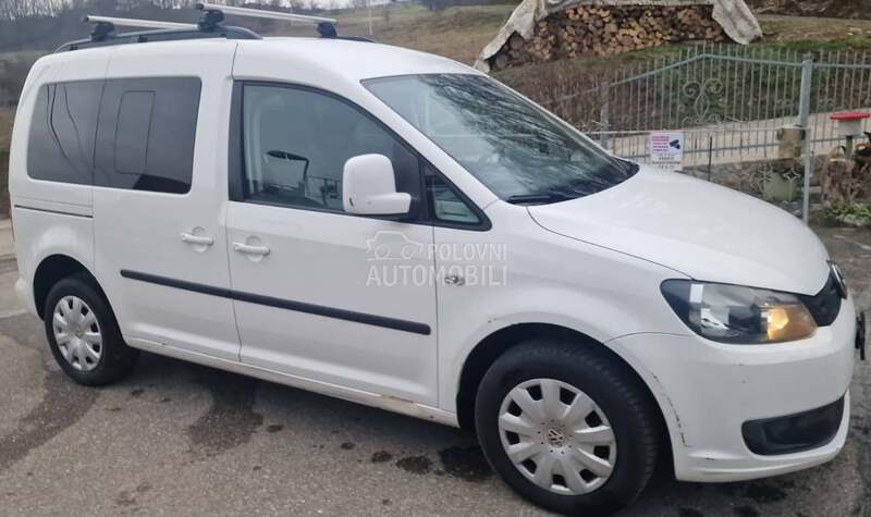 Delovi za Volkswagen Caddy 2013. god.