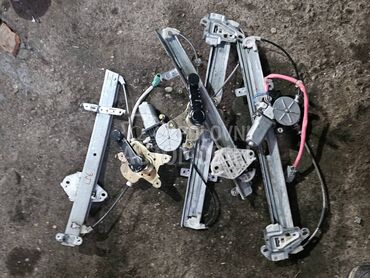 Podizači stakala za Honda Jazz od 2001. do 2008. god.