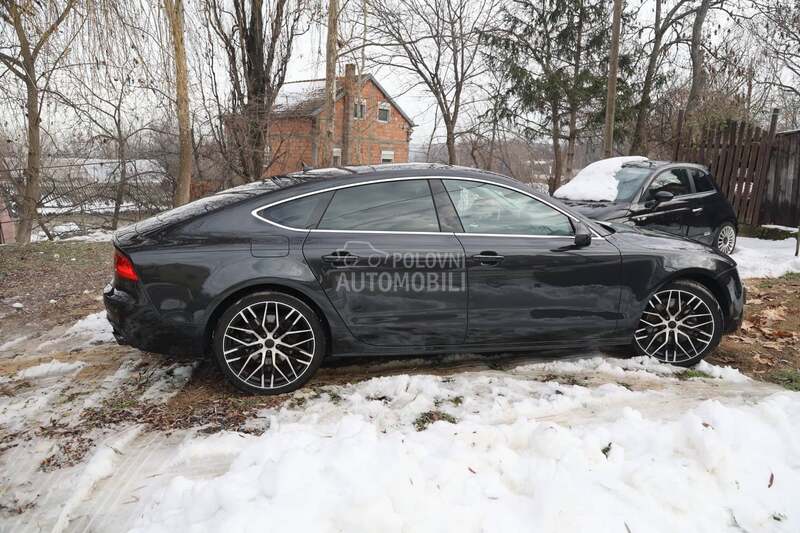 Audi A7 