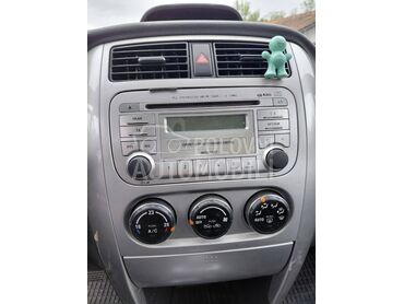 radio za Suzuki Liana