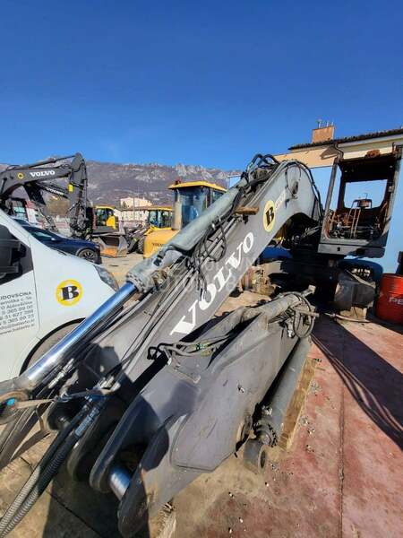 Ruka za Volvo bagere