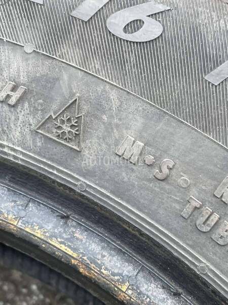 Matador 215/60 R16 Zimska