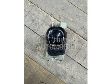 Rucica menjaca za Kia Venga od 2009. do 2019. god.