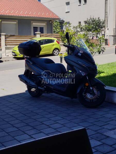 Kymco Xtown