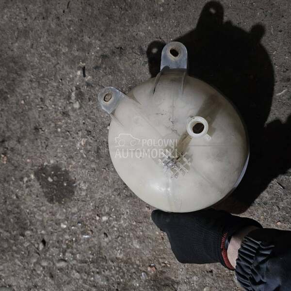 Boca-Posuda za antifriz