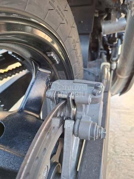 Suzuki V Strom DL650