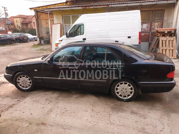 Mercedes Benz E 320 AVANGARDE