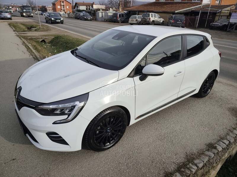 Renault Clio 1.6 E-TECH HYBRID