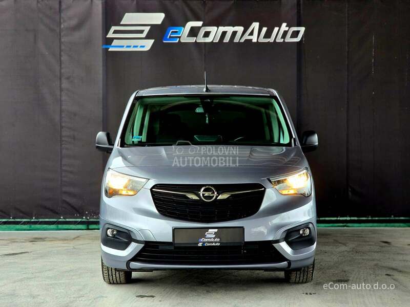 Opel Combo 1.5d L2 AT8