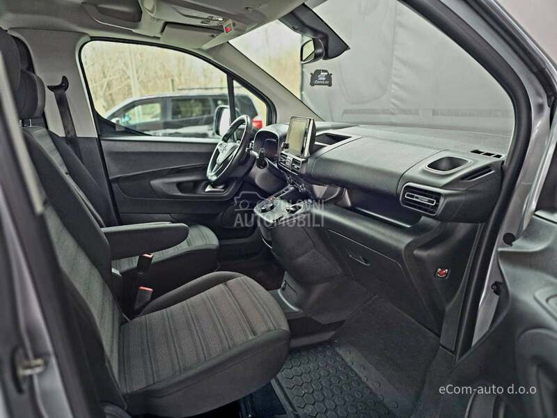 Opel Combo 1.5d L2 AT8