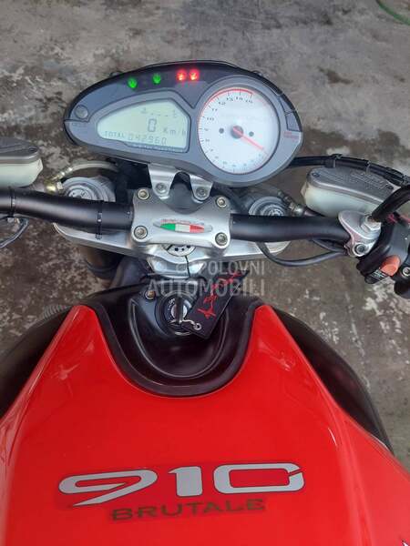 MV Agusta BRUTALE 910 F4