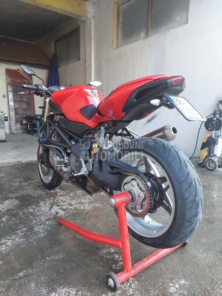 MV Agusta BRUTALE 910 F4