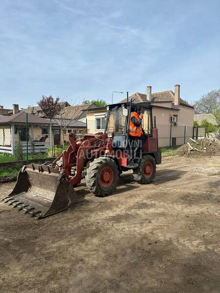 Ahlmann JOGGER 700GT