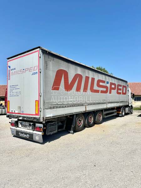 Schmitz Cargobull 2 komada