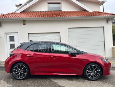 Toyota Corolla 2.0 HYBRID E-CVT CH