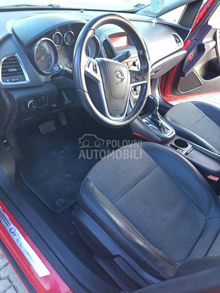 Opel Astra J 1.6