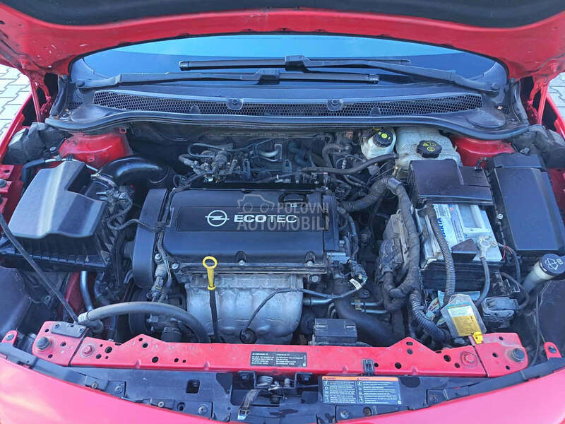 Opel Astra J 1.6