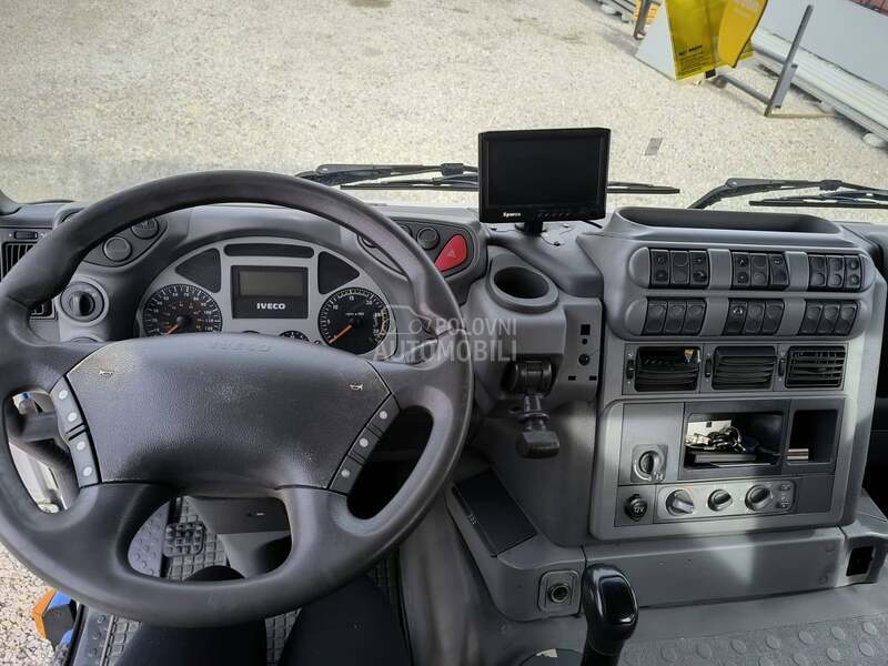 Iveco TRAKER SA KRANOM