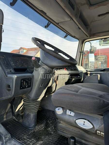 Mercedes Benz actros