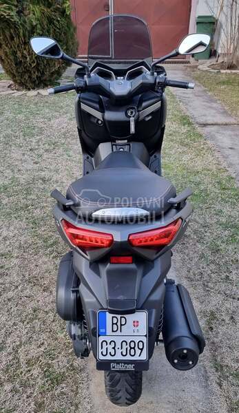 Yamaha YP250R XMAX