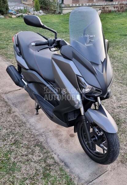 Yamaha YP250R XMAX