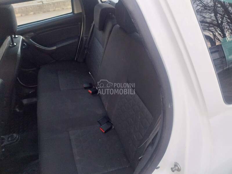 Dacia Duster 1.6b Ch