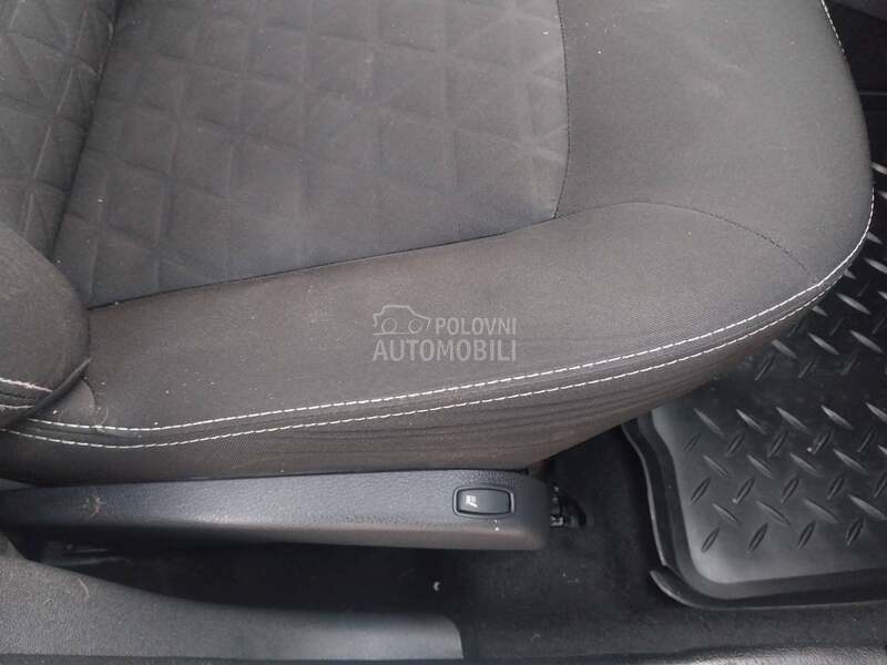 Dacia Duster 1.6b Ch