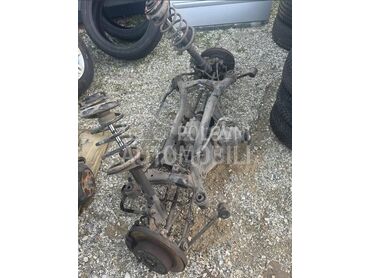 zadnja kljesta za Nissan X-Trail