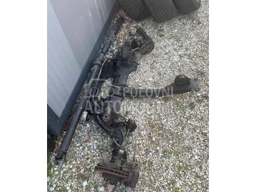 prednji most lafet za Nissan X-Trail