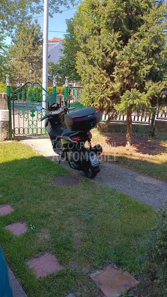 Piaggio Beverly S 300 HPE