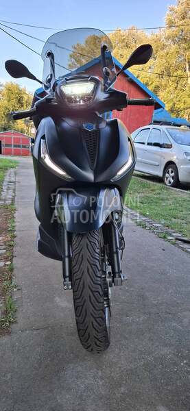 Piaggio Beverly S 300 HPE