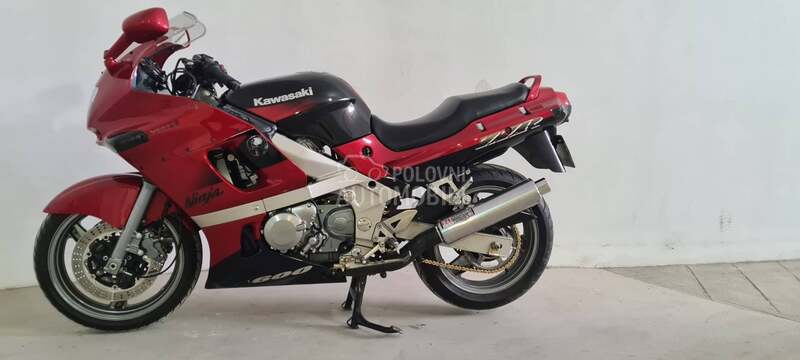 Kawasaki zzr600