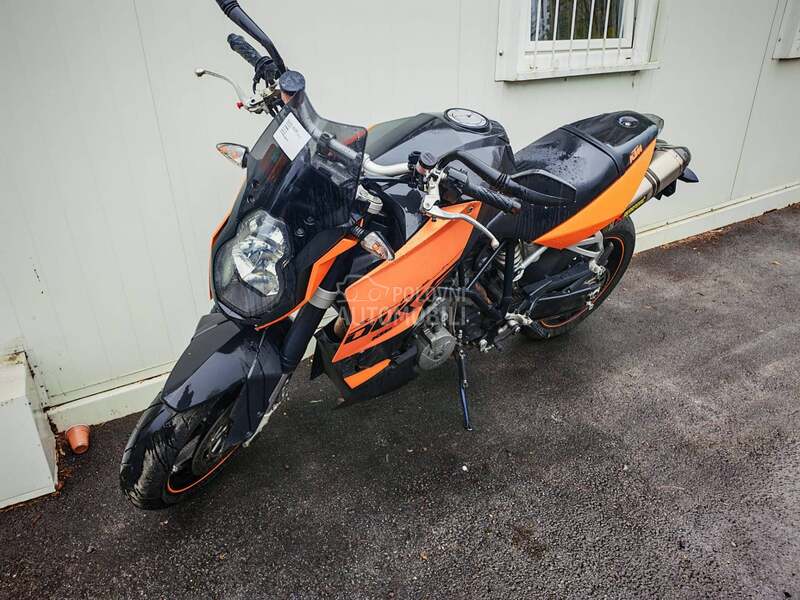 KTM SUPER DUKE 990