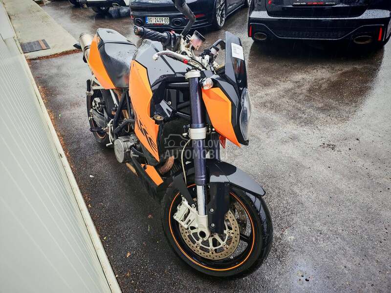 KTM SUPER DUKE 990