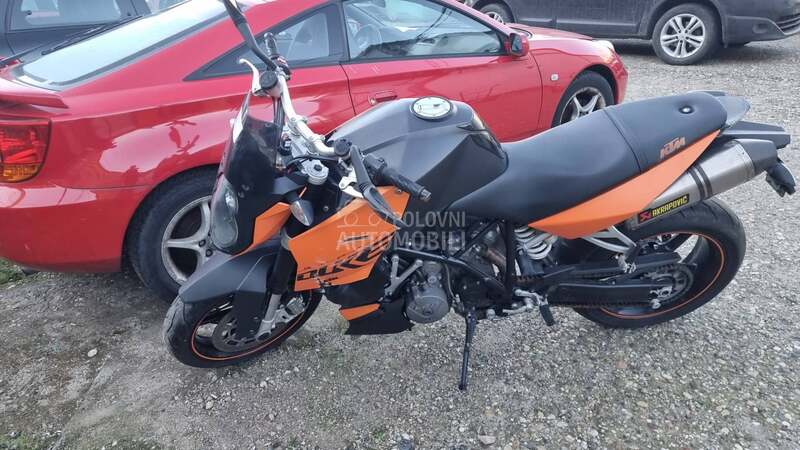 KTM SUPER DUKE 990