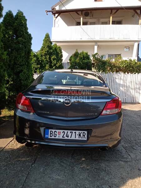 Opel Insignia 