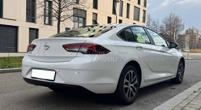 Opel Insignia 1,5 CDTI DVH Edition