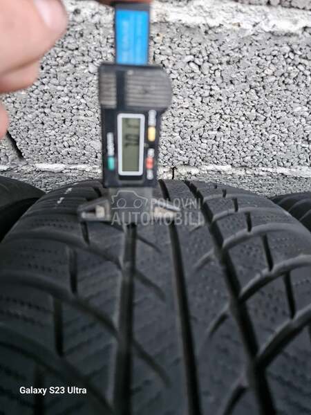 Bridgestone 225/45 R18 Zimska