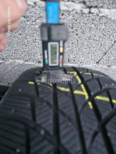 Bridgestone 225/45 R18 Zimska