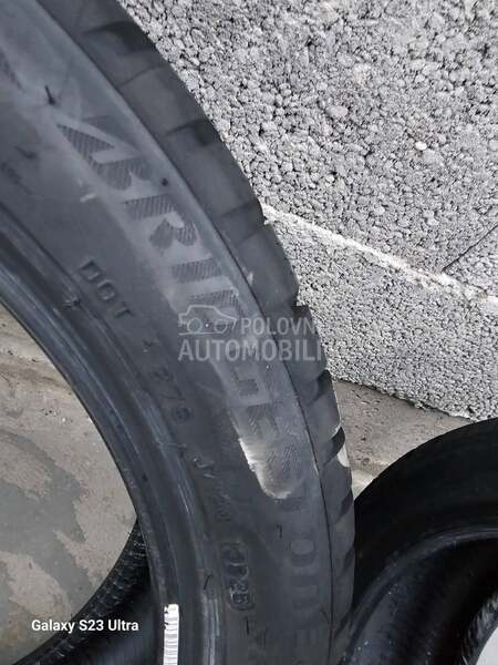 Bridgestone 225/45 R18 Zimska