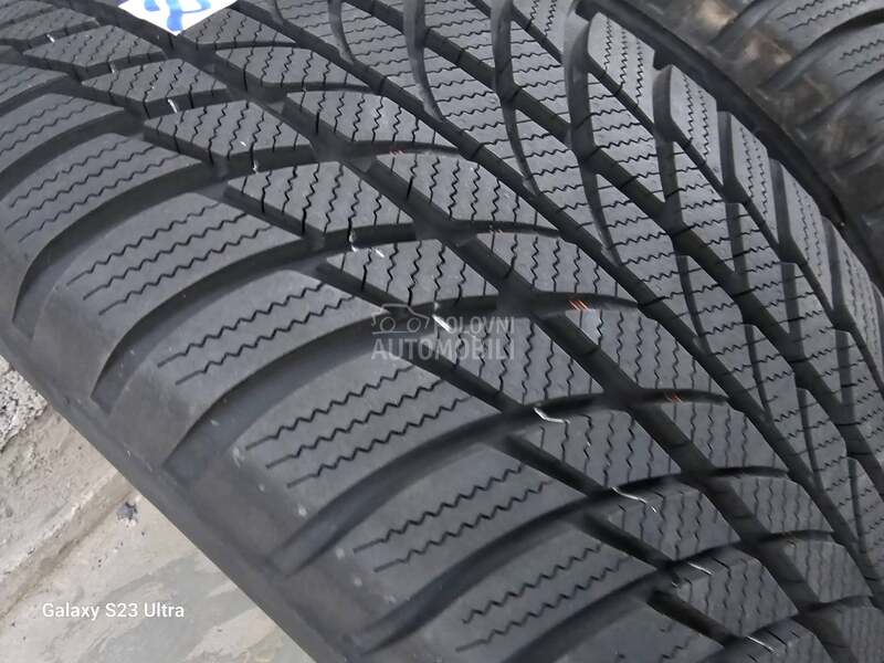 Bridgestone 225/45 R18 Zimska