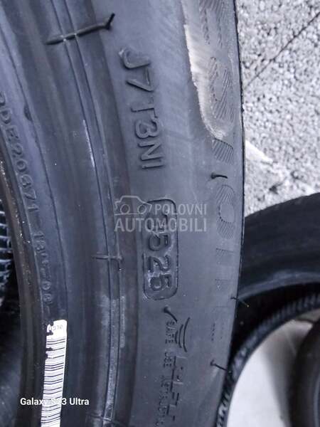 Bridgestone 225/45 R18 Zimska