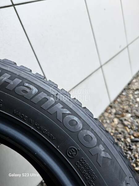 Hankook 185/60 R15 Zimska