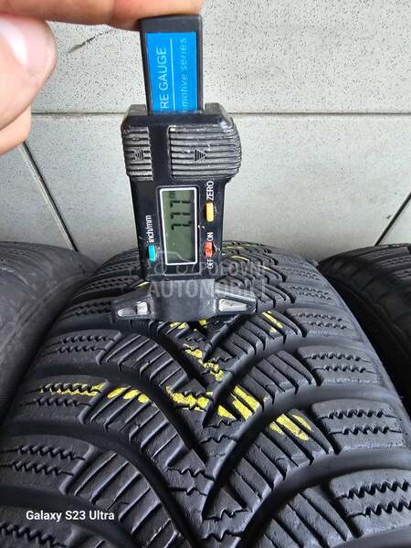 Hankook 185/60 R15 Zimska