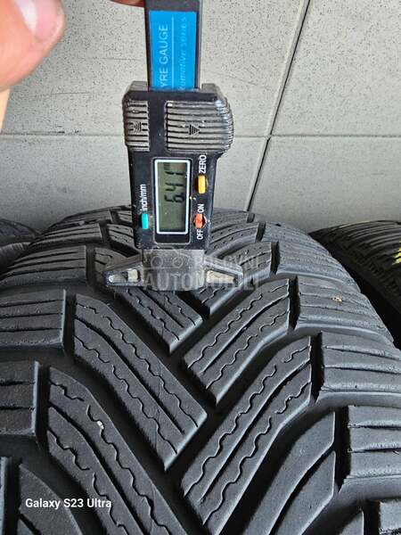 Michelin 205/55 R17 Zimska