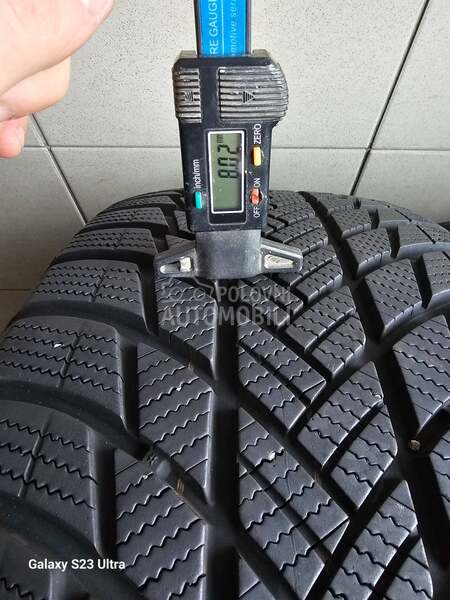 Bridgestone 235/50 R19 Zimska