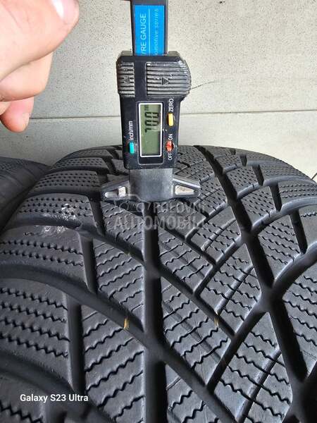 Bridgestone 235/50 R19 Zimska